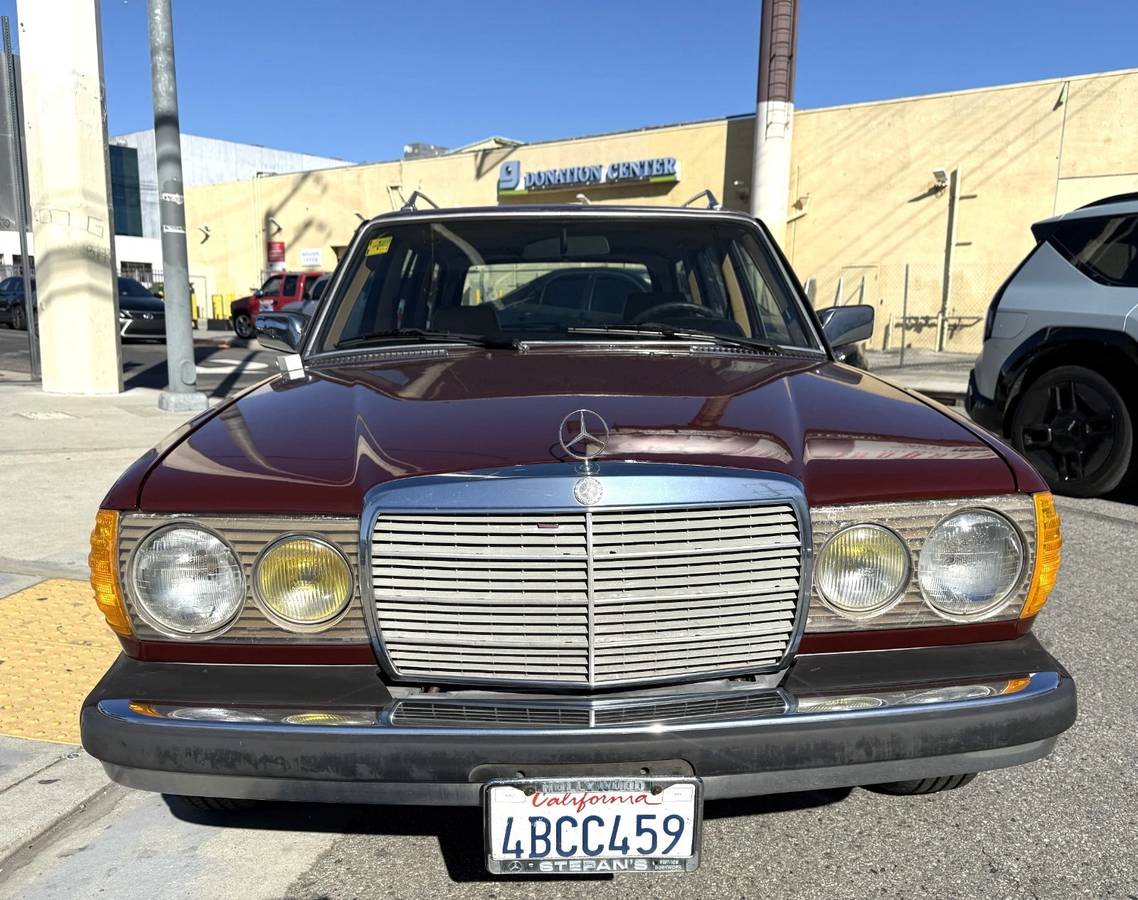 Mercedes-benz-300-series-td-diesel-1981-7