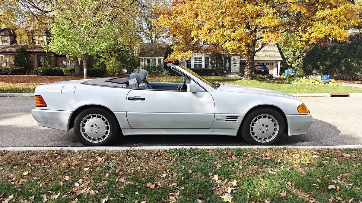 Mercedes-benz-300-sl-1991-white-5