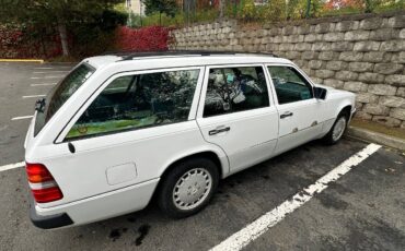 Mercedes-benz-300-te-1992-white-3