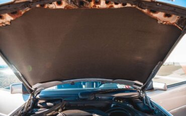 Mercedes-benz-300ce-1993-silver-16