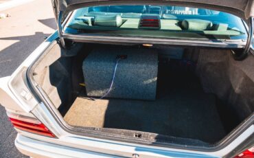 Mercedes-benz-300ce-1993-silver-6