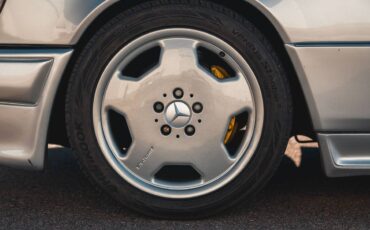 Mercedes-benz-300ce-1993-silver-9