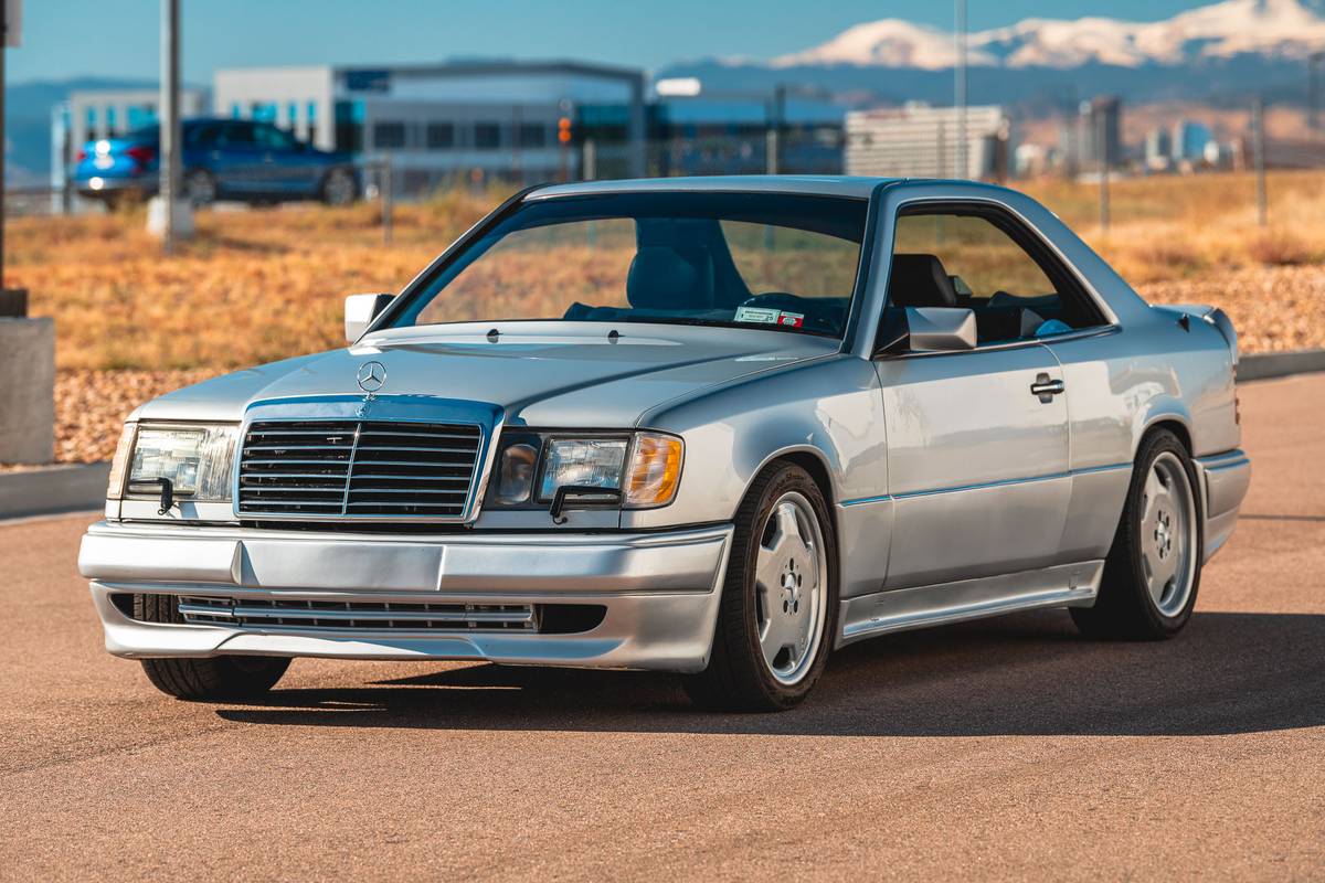 Mercedes-benz-300ce-1993-silver