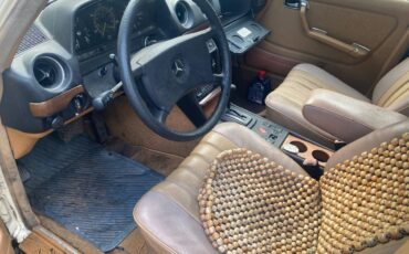 Mercedes-benz-300d-diesel-1985-2