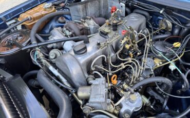 Mercedes-benz-300d-diesel-1985-23