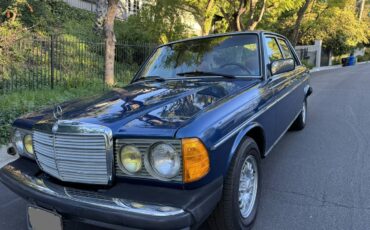 Mercedes-benz-300d-diesel-1985