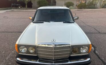 Mercedes-benz-300d-w123-diesel-1985-custom-13