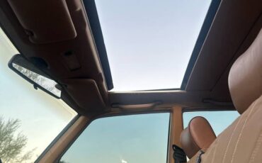 Mercedes-benz-300d-w123-diesel-1985-custom-14