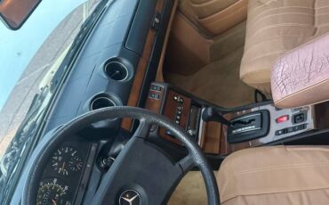 Mercedes-benz-300d-w123-diesel-1985-custom-15