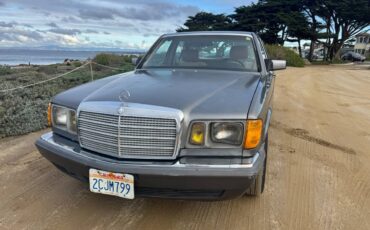 Mercedes-benz-300sd-diesel-1981-grey