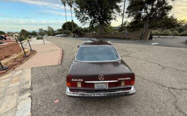 Mercedes-benz-300sd-diesel-1984-1