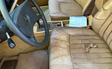 Mercedes-benz-300sd-diesel-1984-4