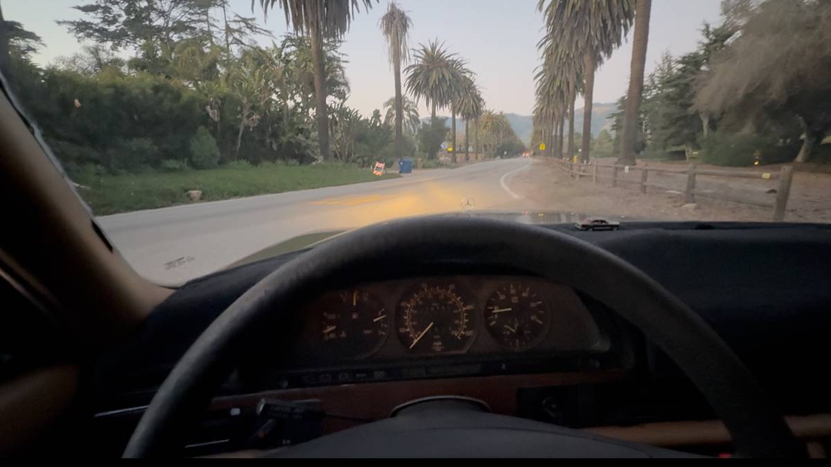 Mercedes-benz-300sd-diesel-1984-5