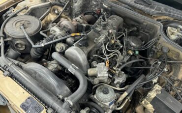 Mercedes-benz-300sd-diesel-1985-12