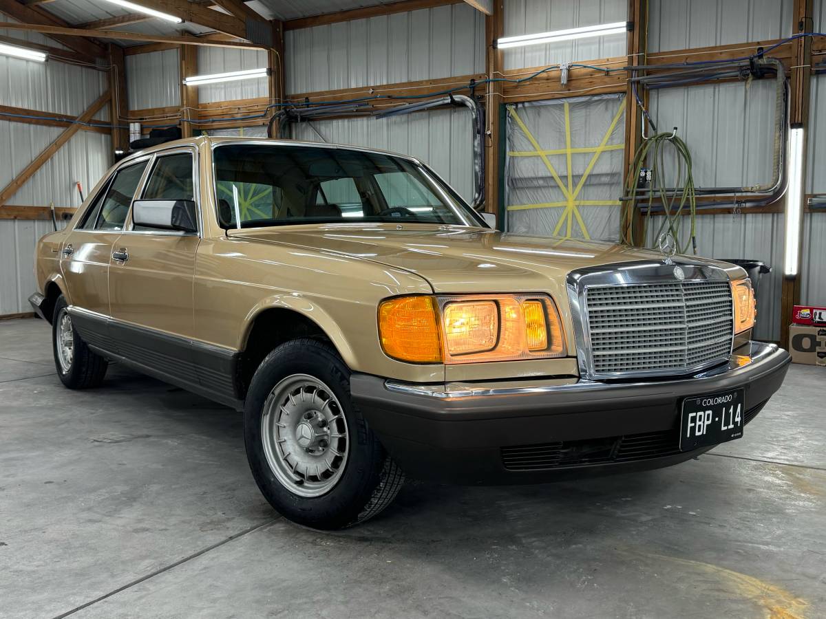 Mercedes-benz-300sd-diesel-1985-2