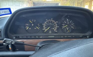 Mercedes-benz-300sdl-diesel-1987-8