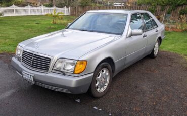 Mercedes-benz-300se-1992-11