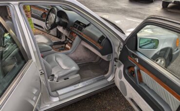 Mercedes-benz-300se-1992-8