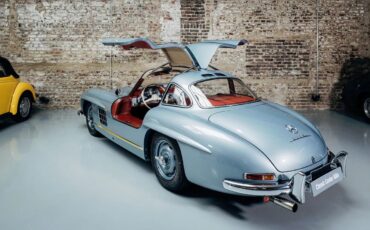 Mercedes-benz-300sl-1956-Light-Blue-Red-1