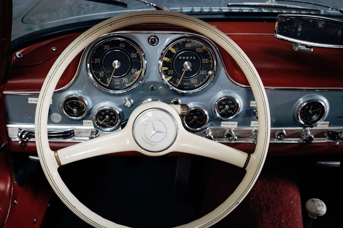 Mercedes-benz-300sl-1956-Light-Blue-Red-13