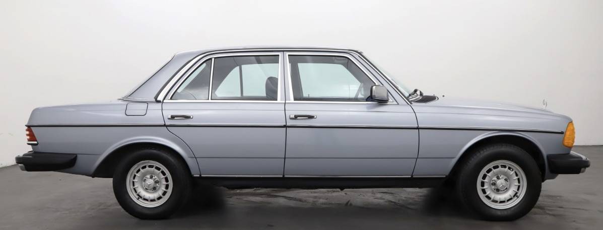 Mercedes-benz-300td-diesel-1984-grey-6