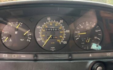 Mercedes-benz-300td-diesel-1985-18