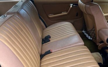 Mercedes-benz-300td-diesel-1985-2