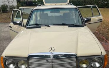 Mercedes-benz-300td-diesel-1985-9