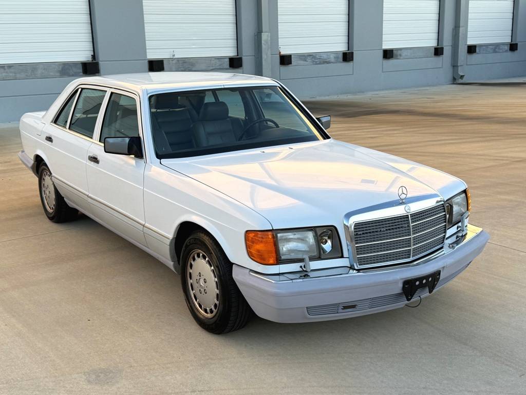 Mercedes-benz-350-sdl-turbo-diesel-1990-white-10