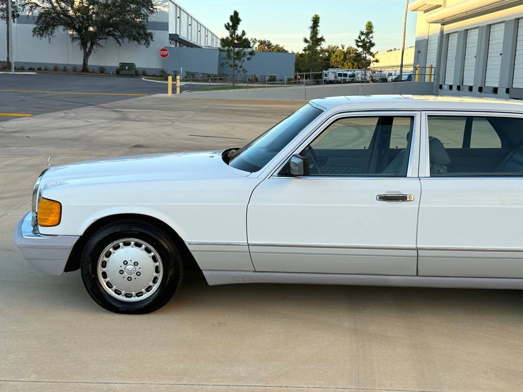 Mercedes-benz-350-sdl-turbo-diesel-1990-white-3