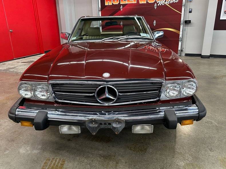Mercedes-benz-380-1982-red-1
