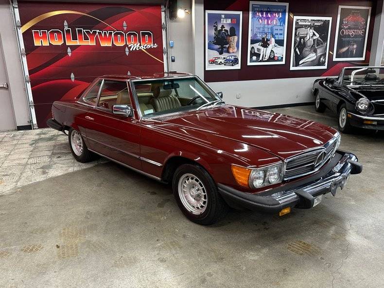 Mercedes-benz-380-1982-red-2