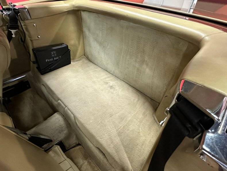 Mercedes-benz-380-1982-red-3