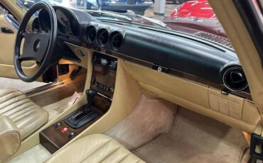 Mercedes-benz-380-1982-red-5