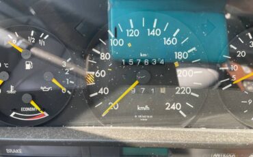 Mercedes-benz-380-se-1985-grey-20