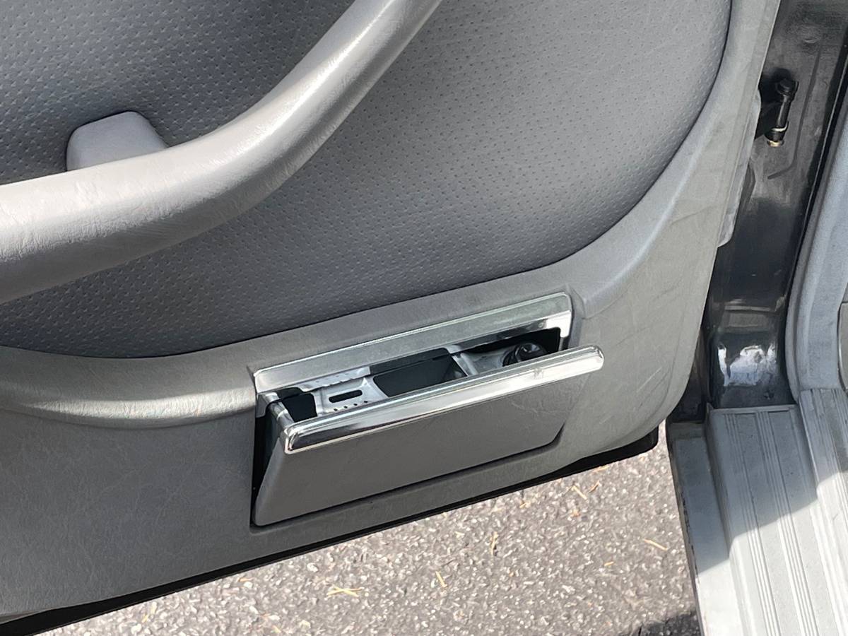 Mercedes-benz-380-se-1985-grey-23