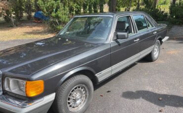 Mercedes-benz-380-se-1985-grey