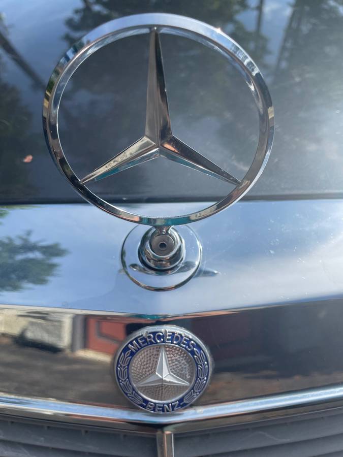 Mercedes-benz-380-se-1985-grey-6