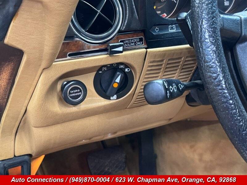 Mercedes-benz-380-sl-1985-brown-14
