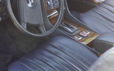 Mercedes-benz-380sl-1981-blue-8