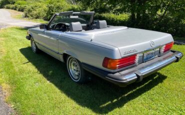 Mercedes-benz-380sl-1981-silver-11