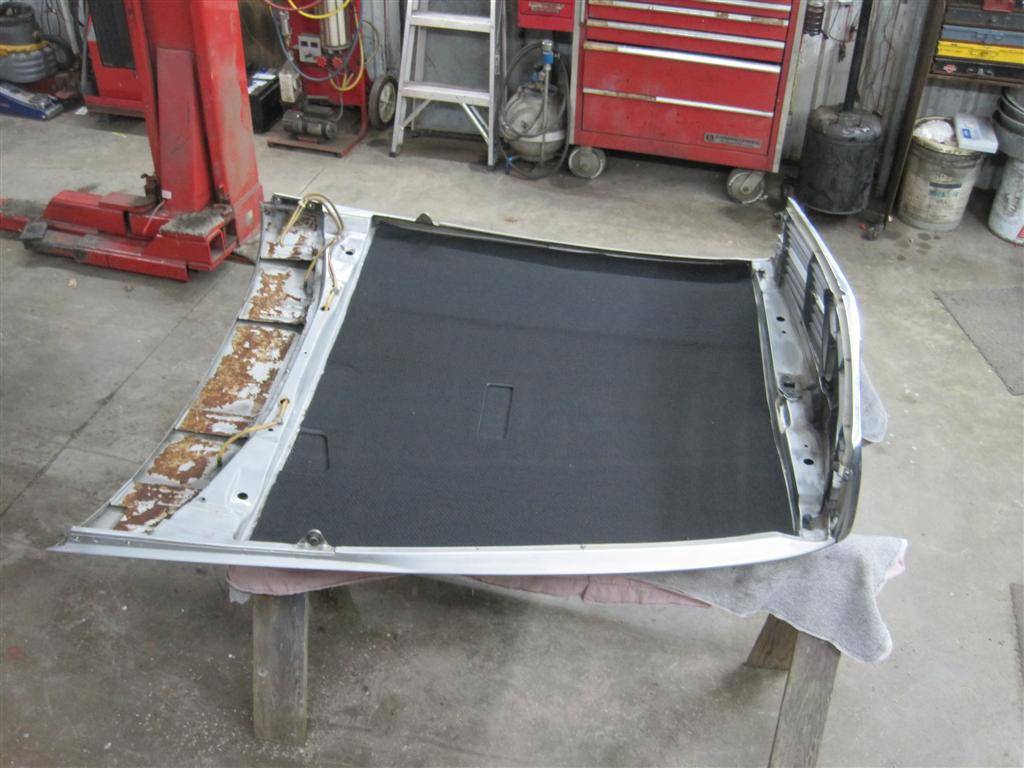 Mercedes-benz-380sl-1983-silver-21