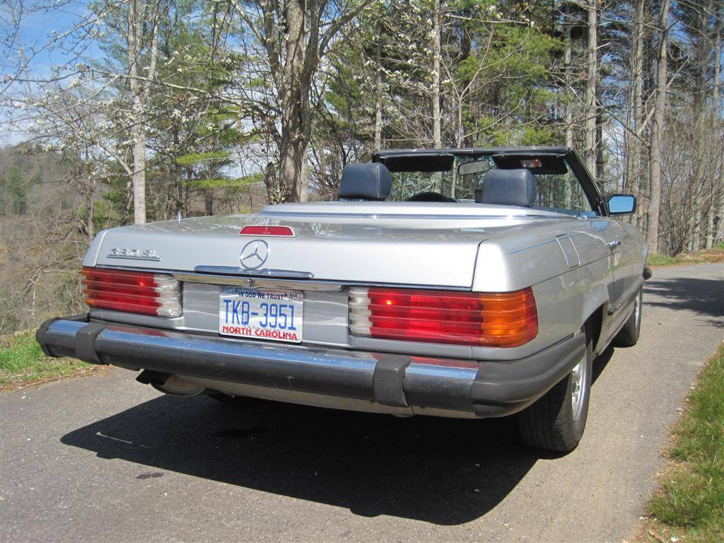 Mercedes-benz-380sl-1983-silver-7