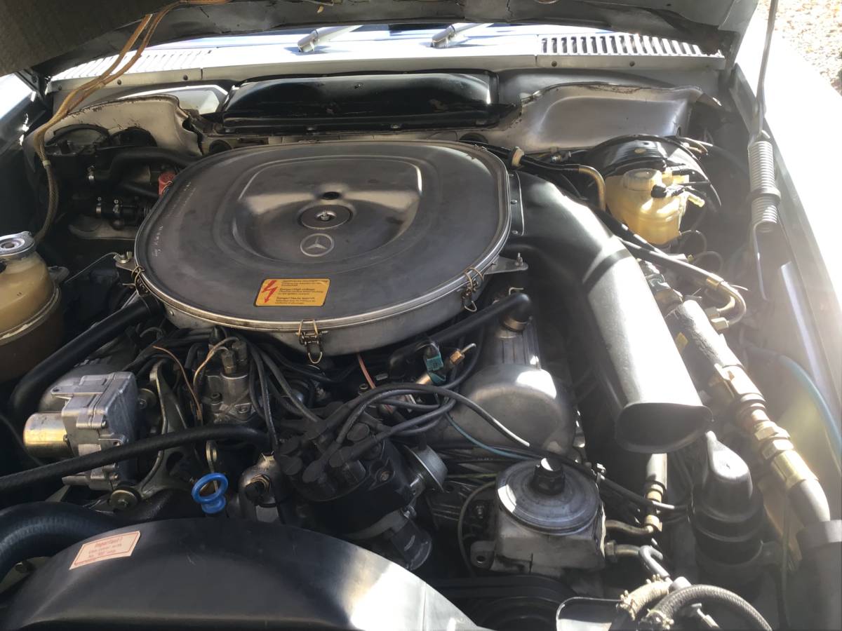 Mercedes-benz-380sl-1983-silver-9