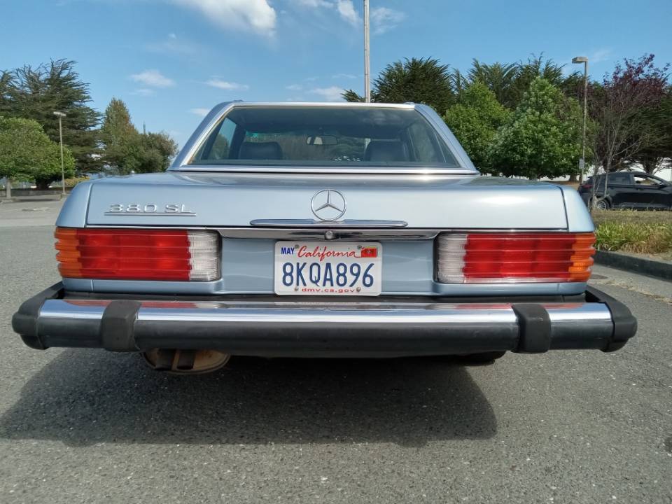 Mercedes-benz-380sl-1985-10