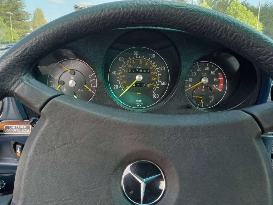 Mercedes-benz-380sl-1985-12