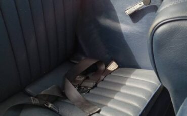 Mercedes-benz-380sl-1985-15