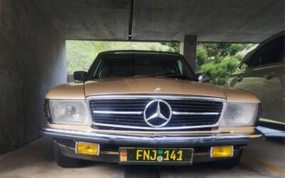 Mercedes benz 380sl 1985