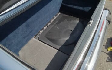 Mercedes-benz-380sl-1985-9