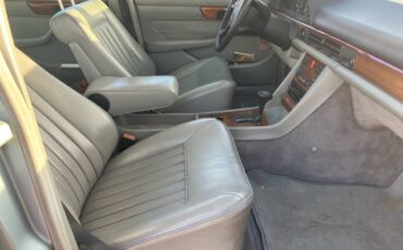 Mercedes-benz-420sel-1986-blue-3